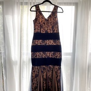 Navy blue embroidery dress